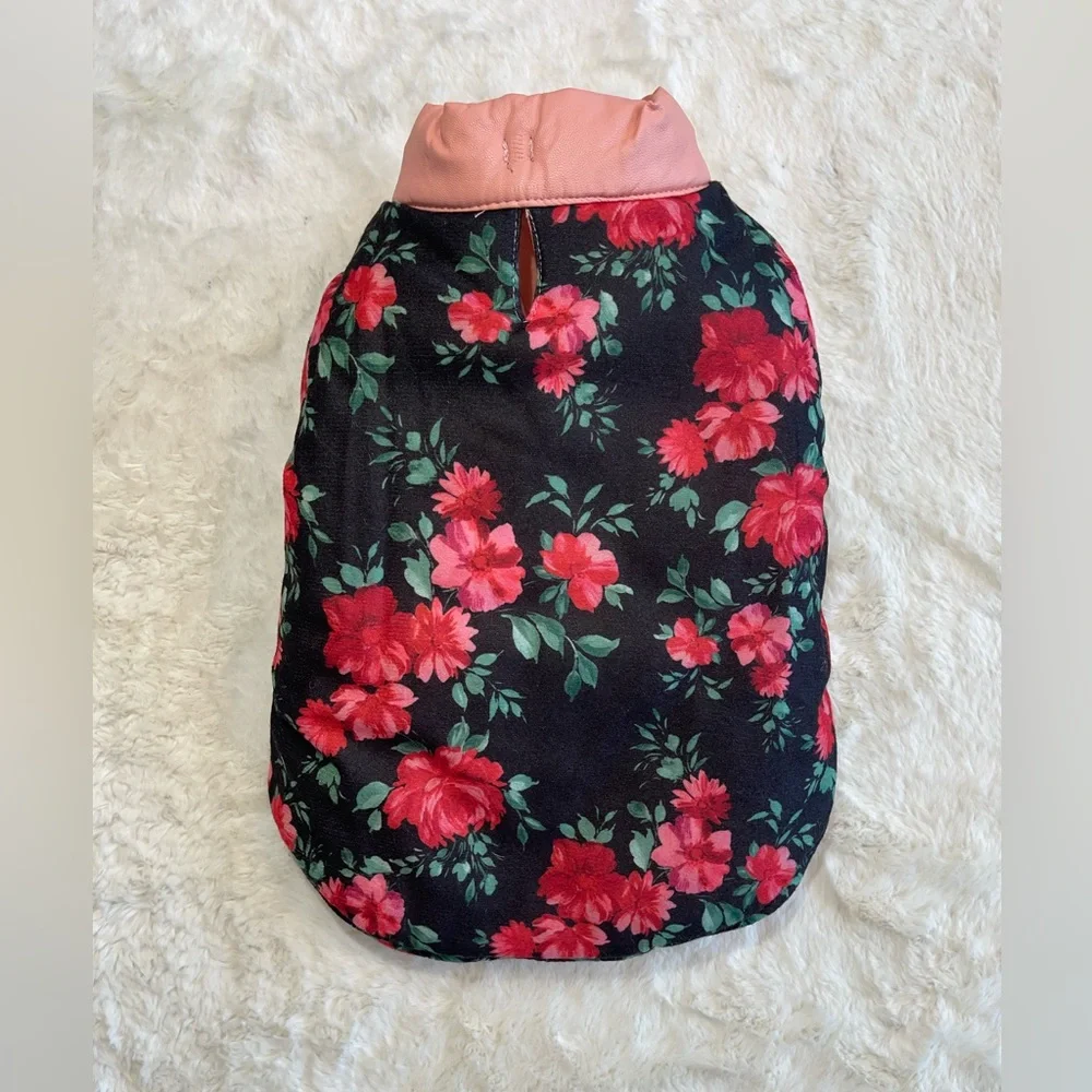 Youly size small reversible quilted vest